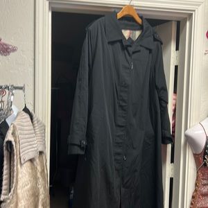 Like new trench coat